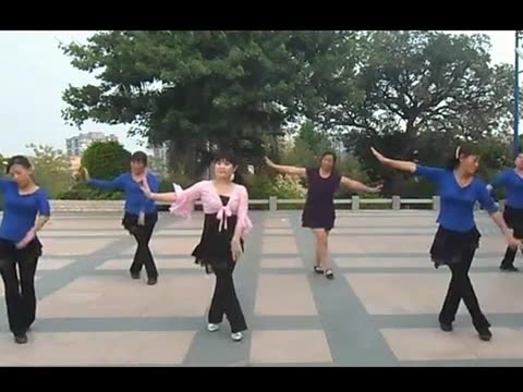 <em>广场舞新哥哥</em>爱<em>妹妹</em>图片_<em>广场舞新哥哥</em>爱<em>妹妹</em>